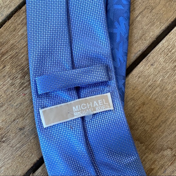 Tonal Textured Tie - Picture 7 of 11